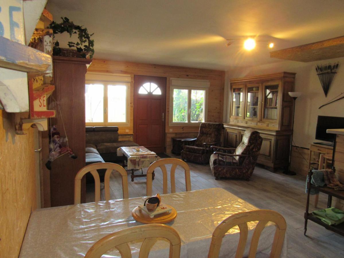 Appartement En Bois Сет Екстер'єр фото