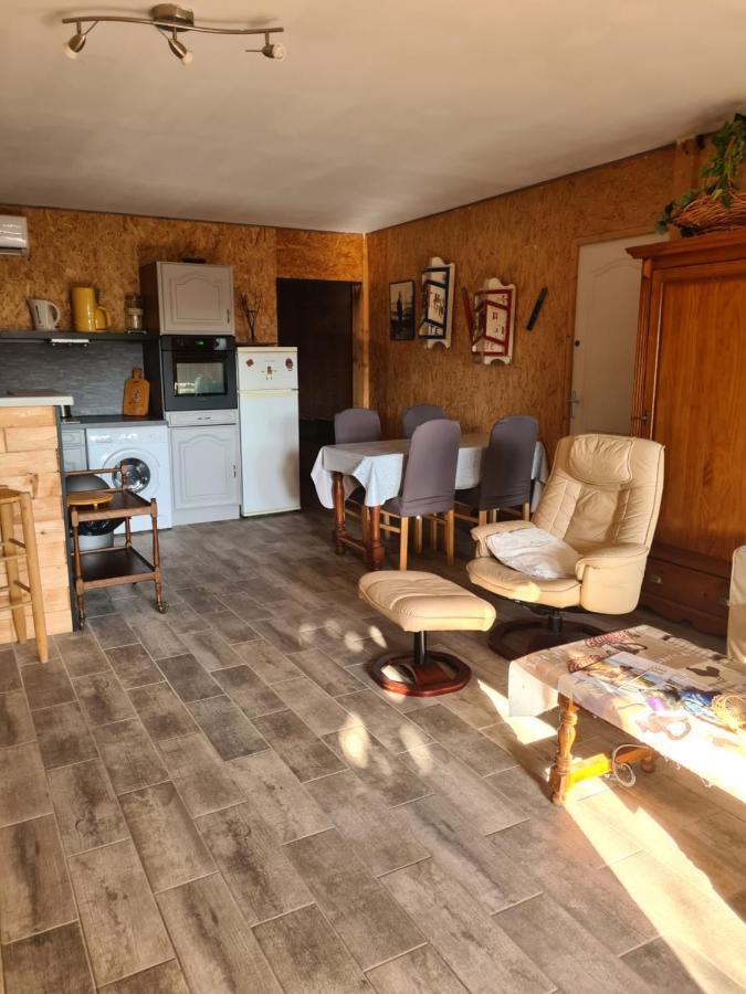 Appartement En Bois Сет Екстер'єр фото